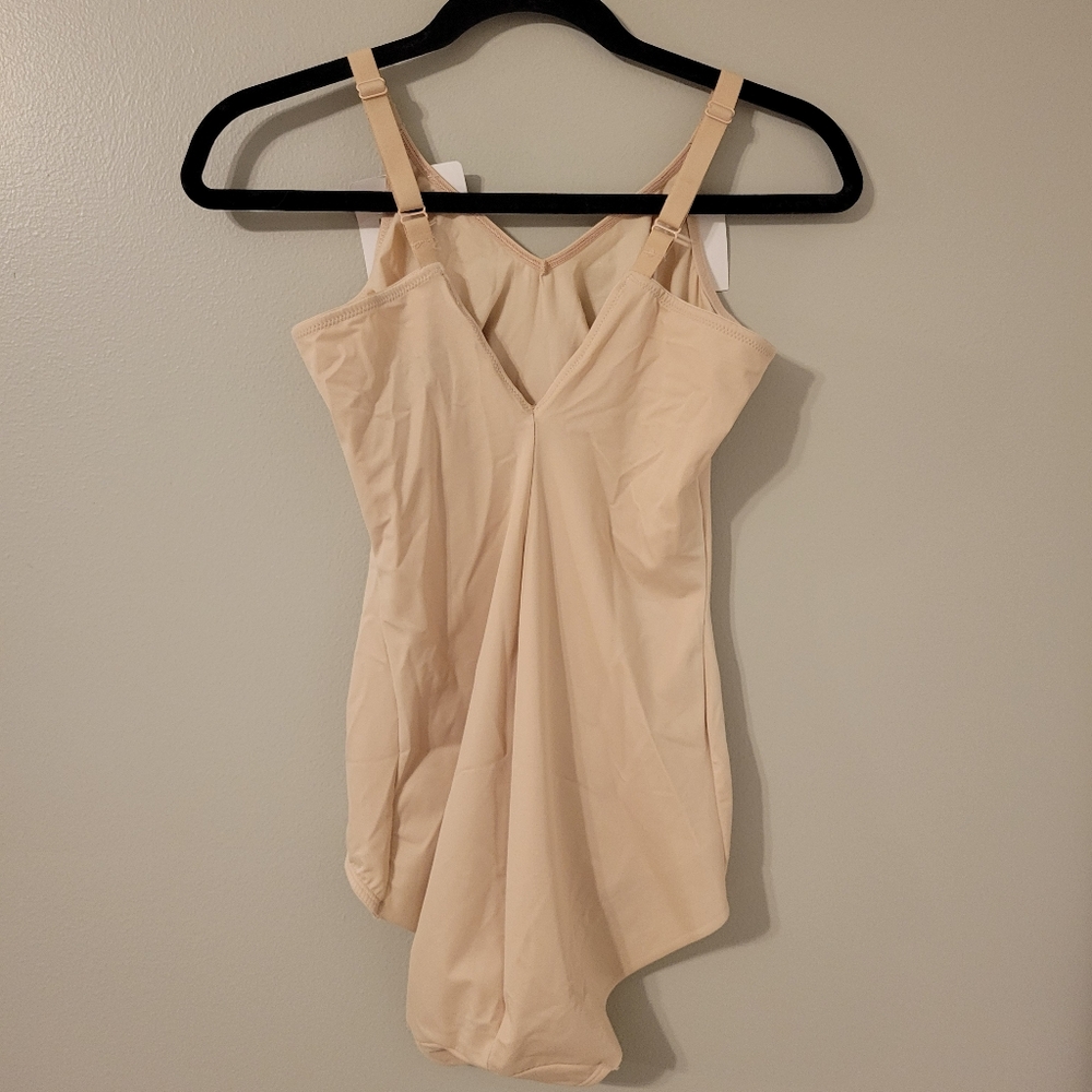 MiracleSuit Women's Shapewear. Size XL - Picture 3 of 7
